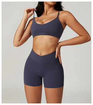 V WAIST SHORT SET