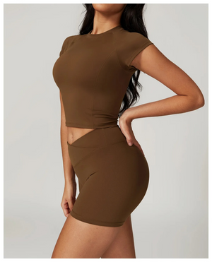V WAIST SHORT SET