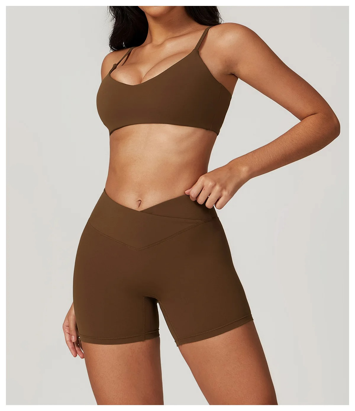V WAIST SHORT SET