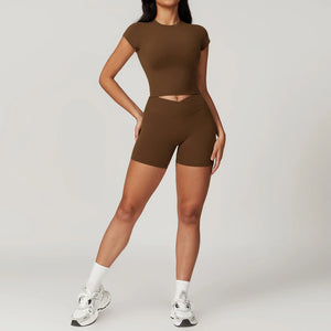 V WAIST SHORT SET