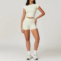 top shorts set beige