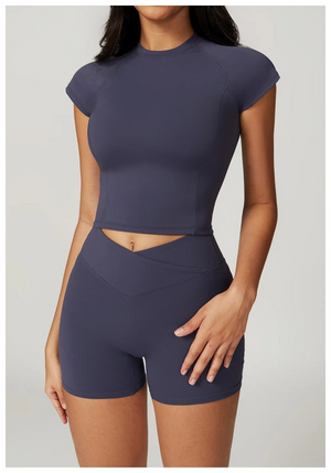 V WAIST SHORT SET